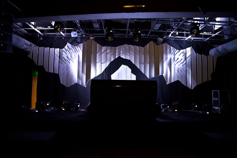 DJ Shadow Scenography: Light And Magic - Nerdworking